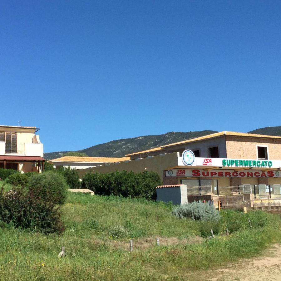 Apartamento A.I.R. Badesi Borgo Di Mare Exterior foto